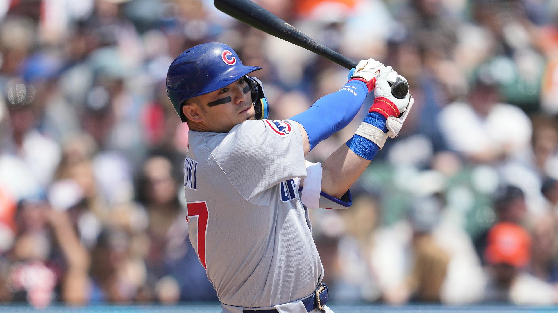 Seiya Suzuki follows through on one of his two homers
