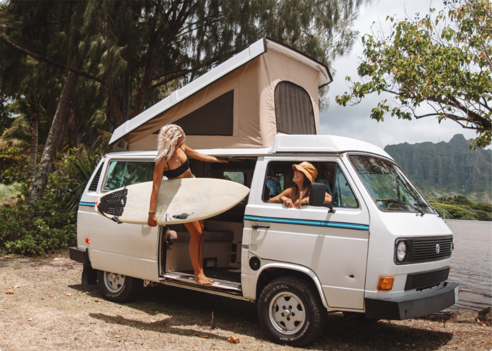 Surfers in van