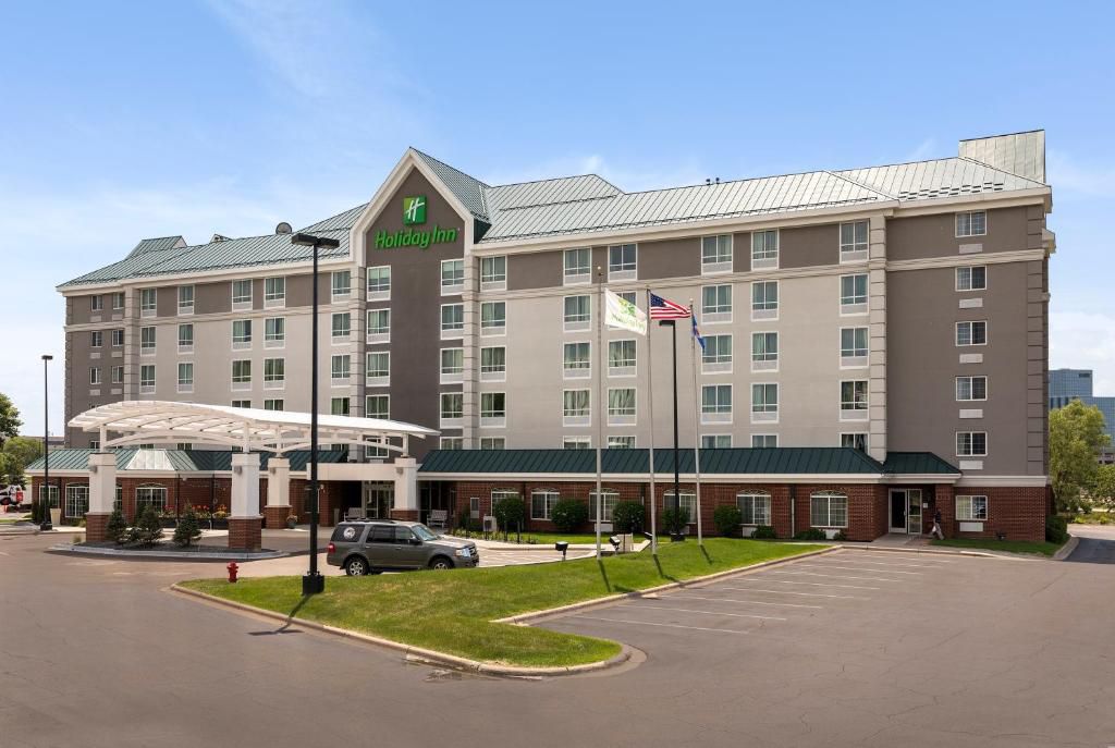 Holiday Inn Bloomington West - MSP