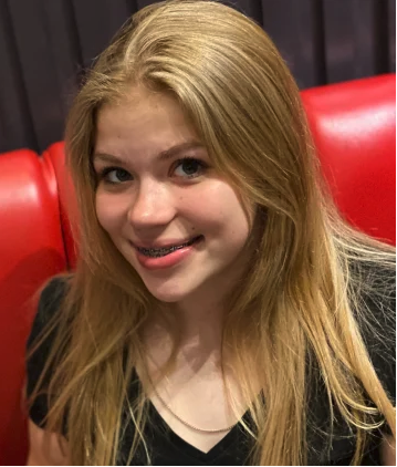 Teen sentenced to life in prison for fatally stabbing Florida cheerleader 114 times