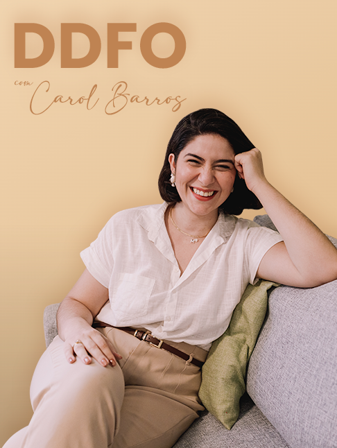 Carol Barros — Fonoaudióloga