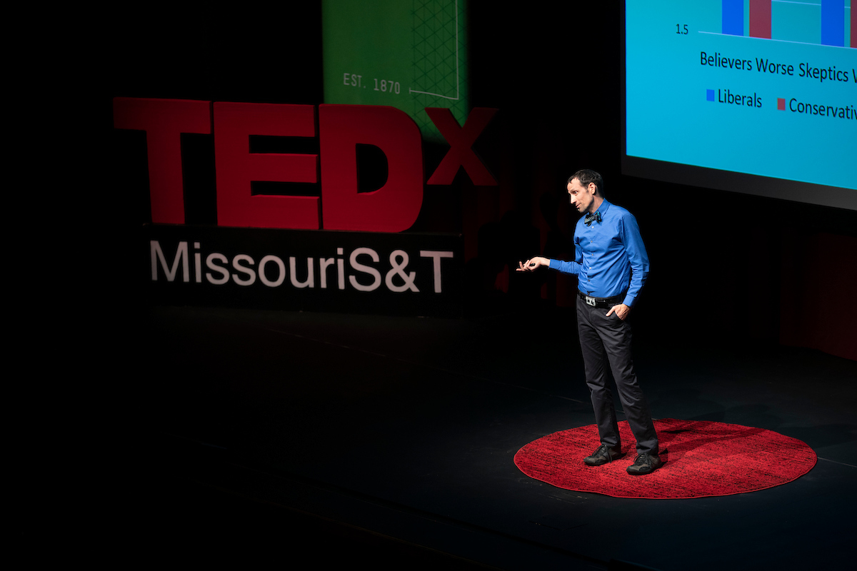 Devin Burns speaking at TedXMissouri S&T