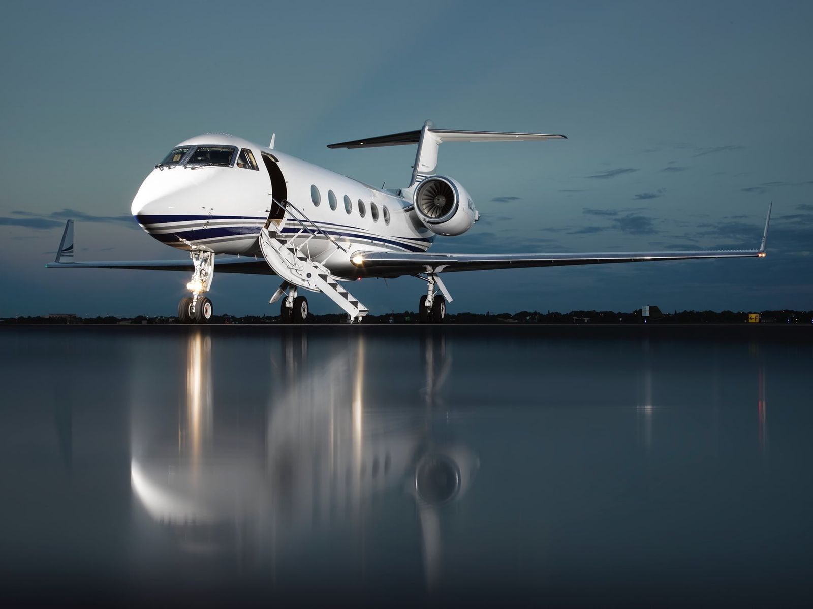 Image of tail N50LK