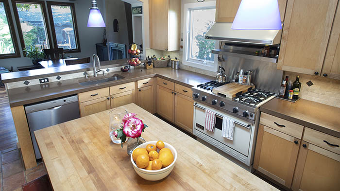 Concrete Kitchens