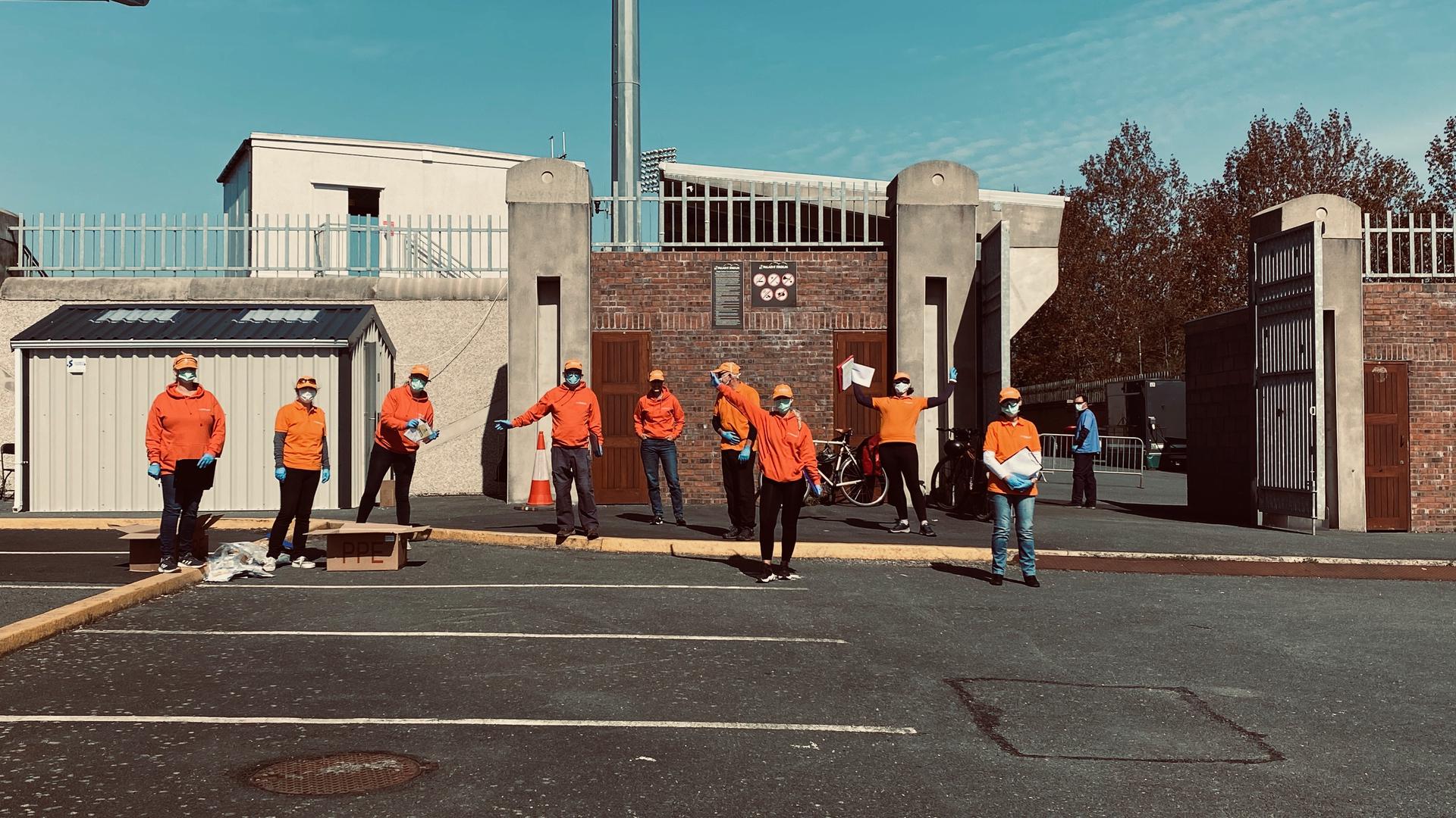 Alternate text