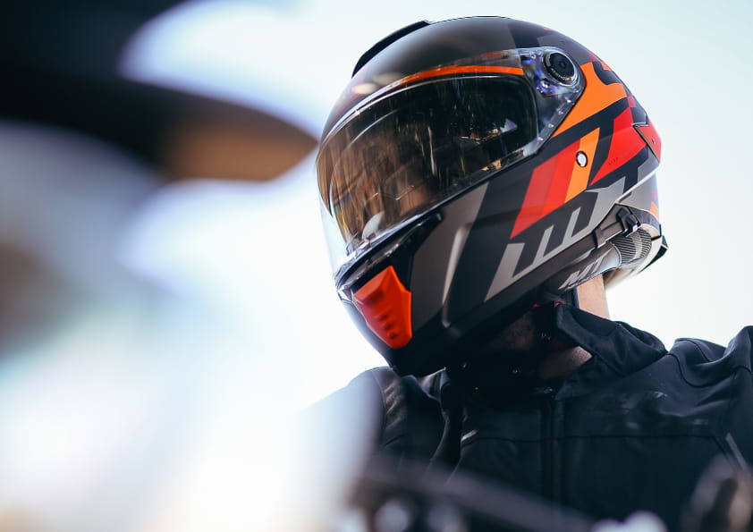 Capacete MT Thunder 4 SV