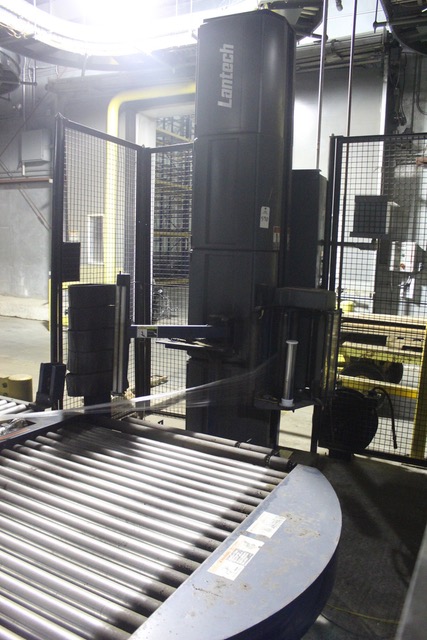 Lantech Pallet Stretch Wrapper