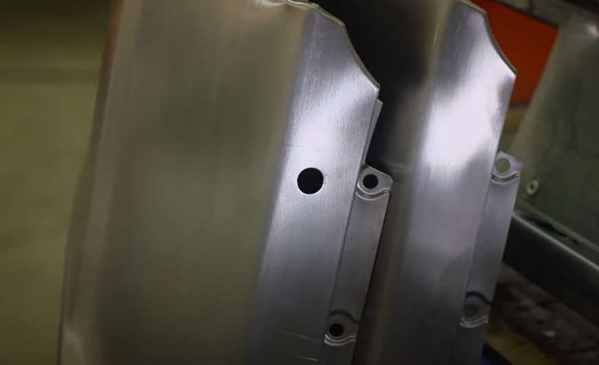 Filling the Fender Mounted Antenna Hole on a DeLorean