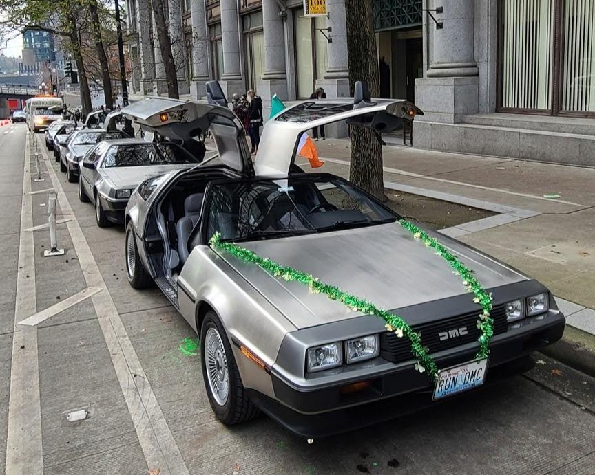 DeLoreans in Seattle