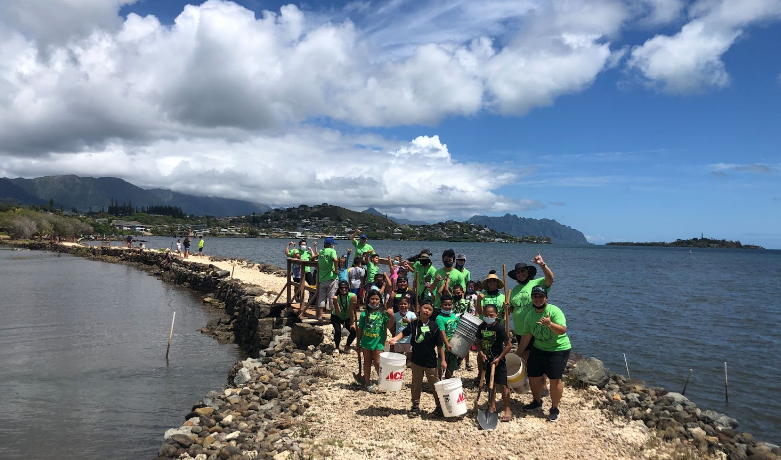 Students from Kahalu’u Elementary at the fishpond