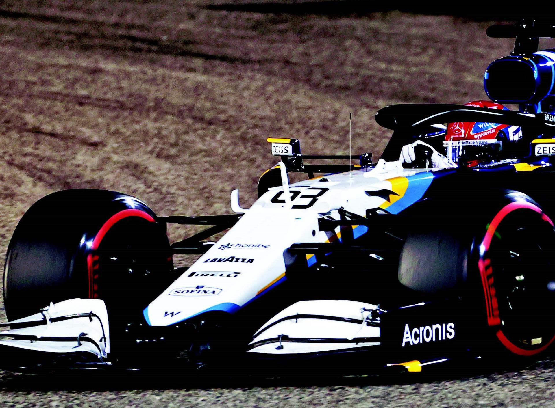 Williams F1 Car on track