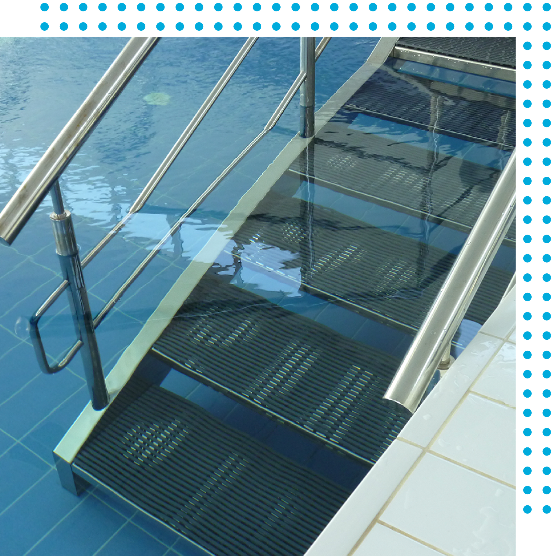 Plastex access matting on pool stairs.