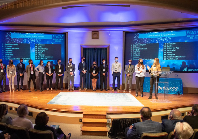 Image of Fowler Business Concept Challenge participants