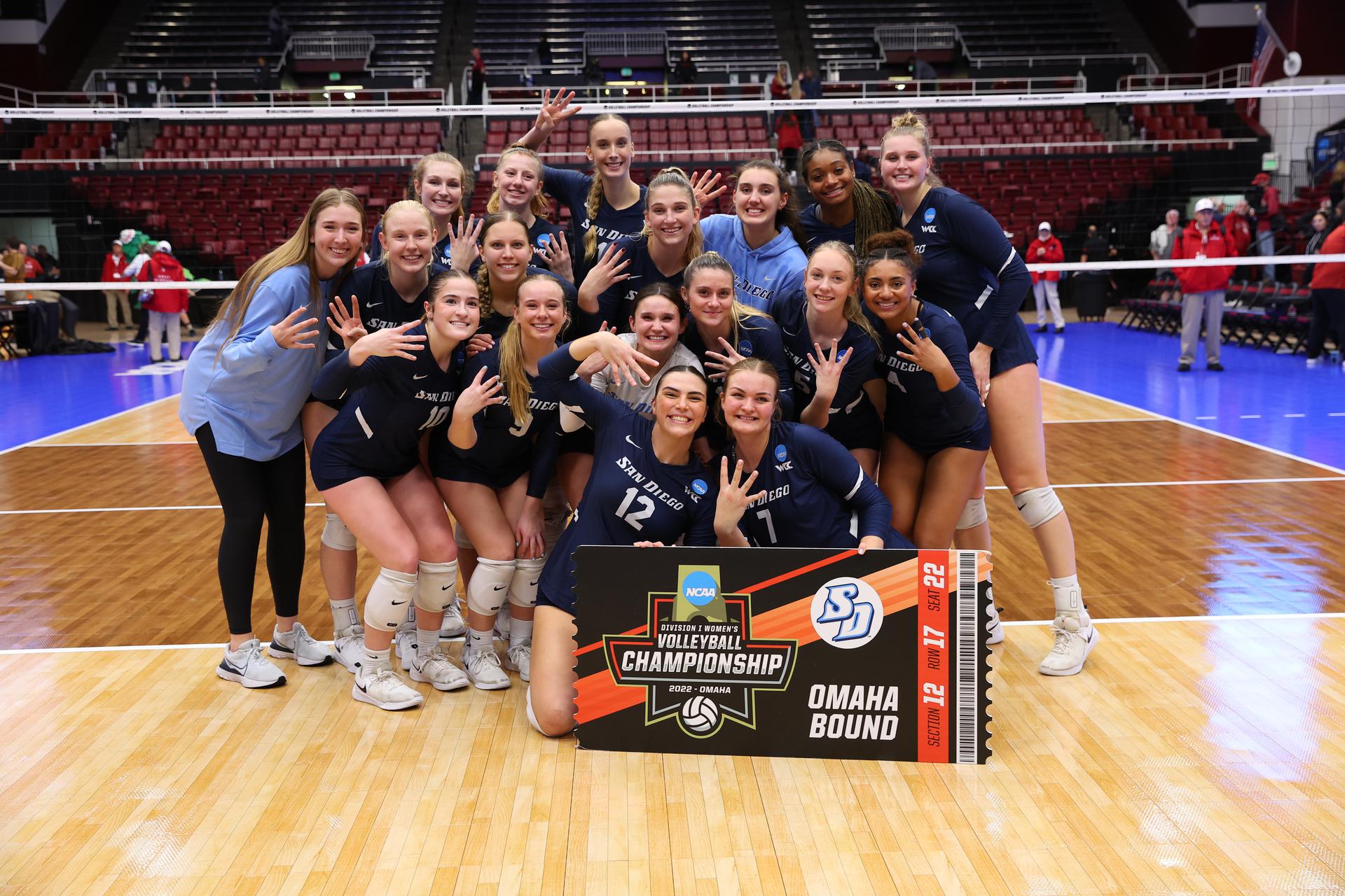 USD Women's Volleyball Team