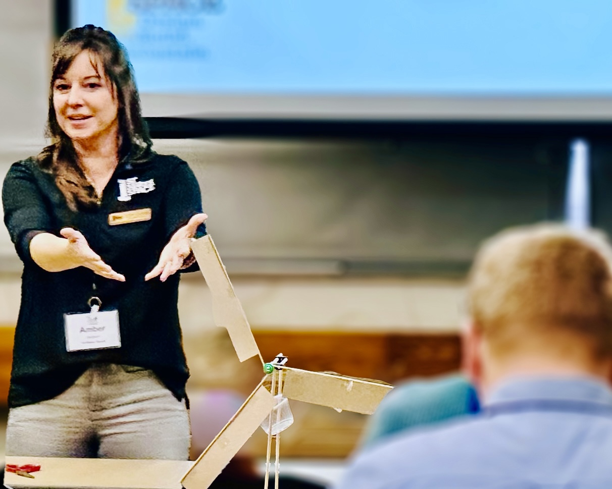 Amber Hudson Instructing Educators