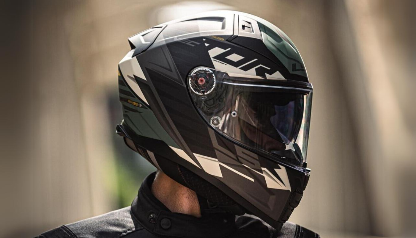 Conheça o Capacete LS2 Vector 2