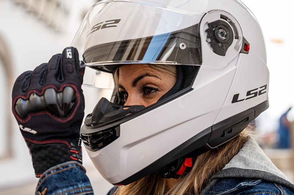 Capacete LS2 Strobe 2 FF908 (Articulado)
