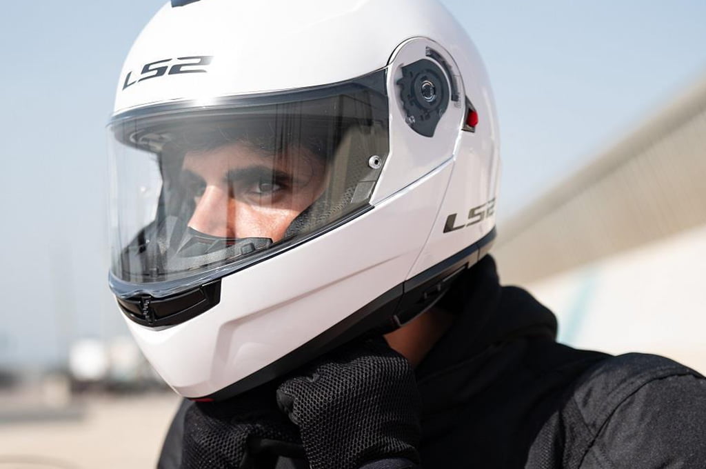 Capacete LS2 Strobe 2 FF908 (Articulado)