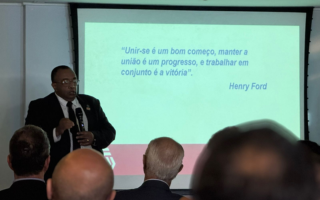 Texto alternativo