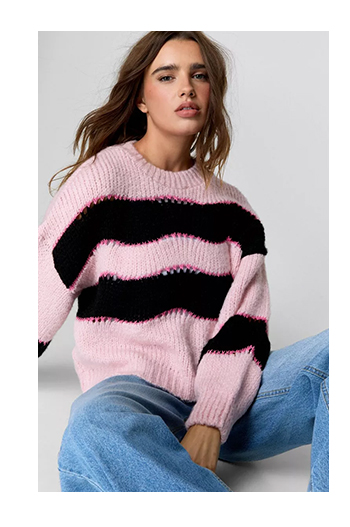 Knitted Wavy Sweater