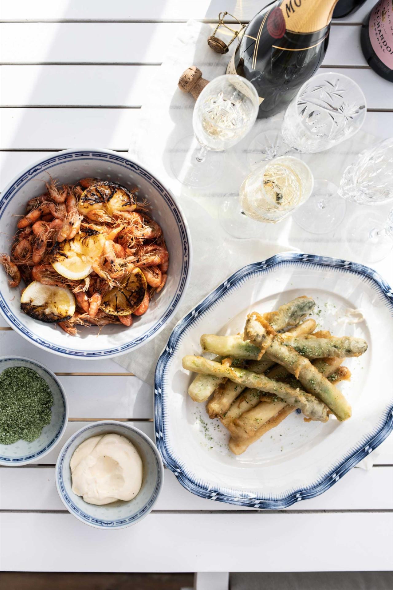 Opskrift asparges i tempura med citronmayonnaise