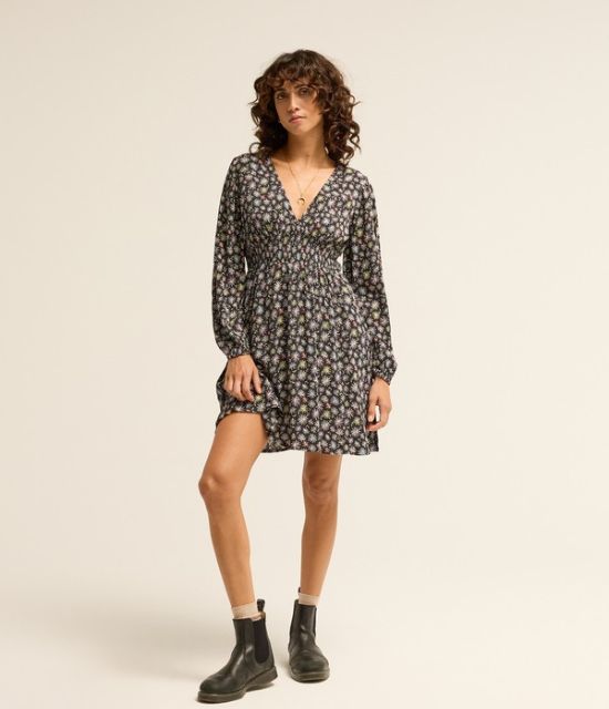 Dresses & Bottoms