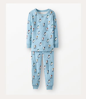Peanuts Holiday HannaSoft™ Stretch Pajama Set | Snoopy Ice Skating Rink