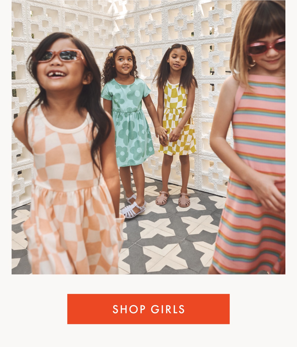 SHOP GIRLS