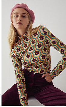 printed funnel neck top