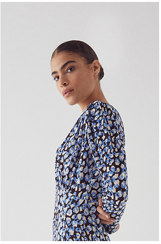 printed gathered front midi dress
