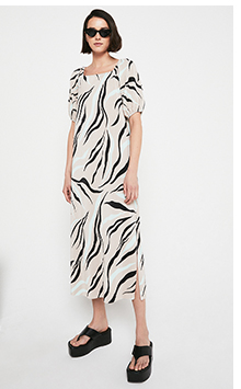  Printed Plisse Square Neck Midi Dress