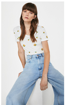 Embroidered Rib Scoop Neck Top