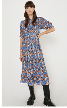 Pleated Midi Dress With Short Sleeve