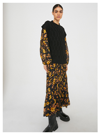 Trellis Cable Longline Knit Vest