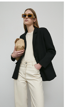 modern single breasted blazer
