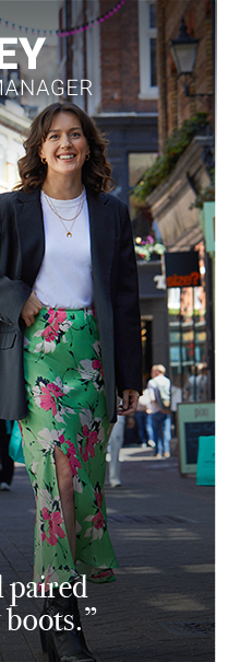 https://www.warehousefashion.com/satin-slip-skirt-in-floral/BWW01335.html