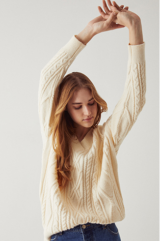 chunky cable v neck longline jumper