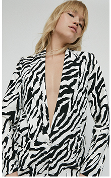 Zebra Crepe Relaxed Blazer