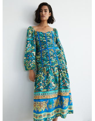 Shop Dresses >>