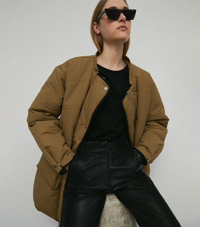 detachable hood drawcord padded jacket