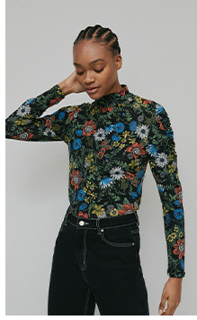 printed warmhandle puff sleeve funnel top