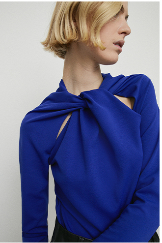 twist neck jersey crepe top