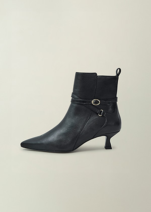 Loretta Leather Heeled Ankle Boots