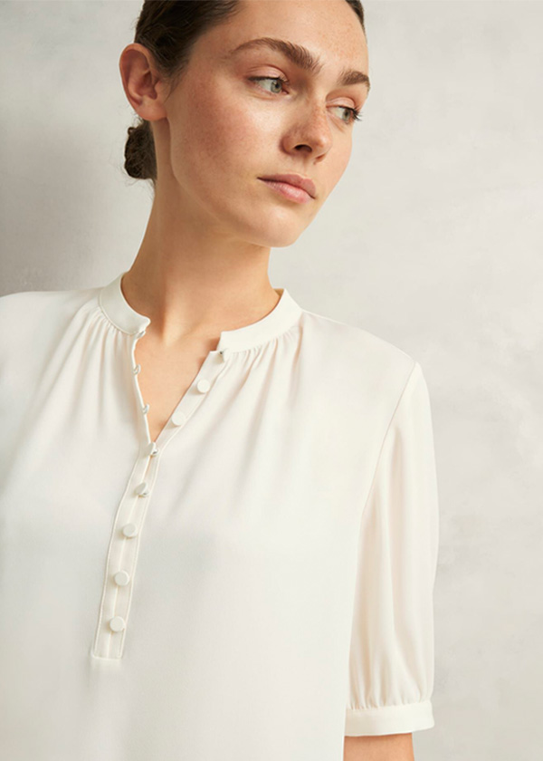 Buttercream Azalea Blouse
