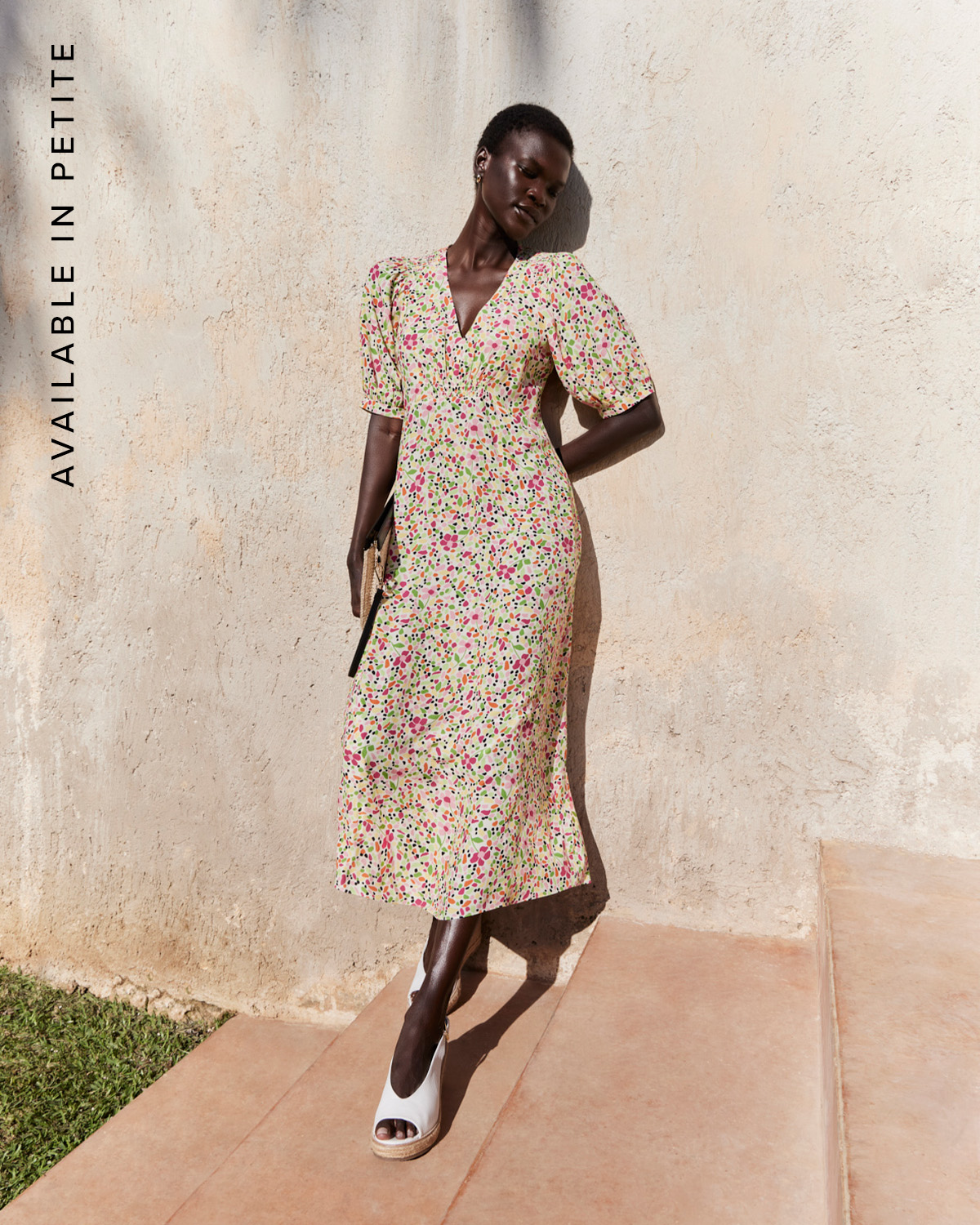 SHOP SALE DRESSES