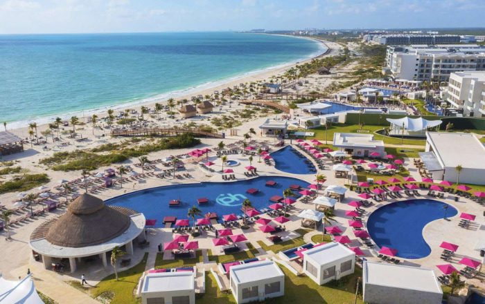 Planet Hollywood Beach Resort Cancun