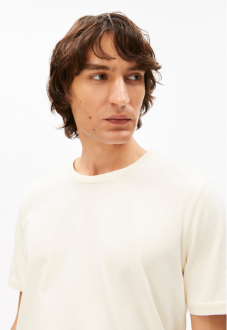 JAAMES T-SHIRT