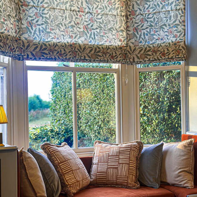 William Morris Fruit Autumn Roman Blind
