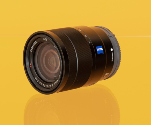 Sony E 16-70mm F/4 ZA OSS Zeiss Vario-Tessar T*