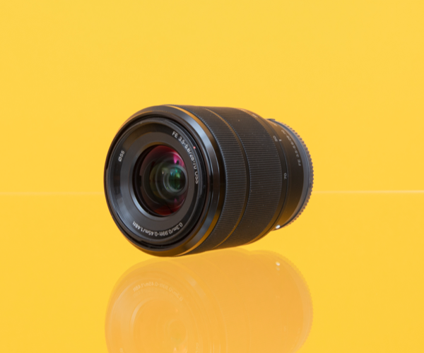 Sony FE 28-70mm f/3.5-5.6 OSS